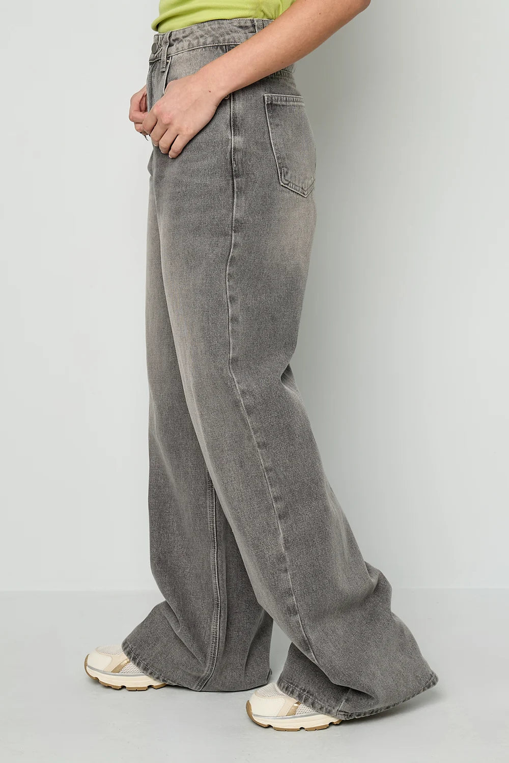 Wide Leg Jeans